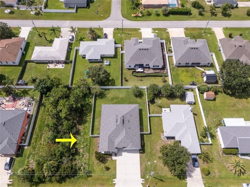 For Sale: $389,000 (3 beds, 2 baths, 2066 Square Feet)