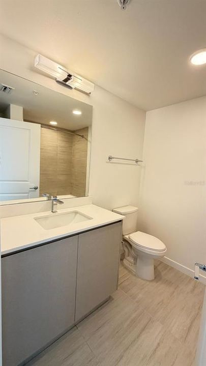 В аренду: $2,400 (3 спален, 2 ванн, 1085 Квадратных фут)