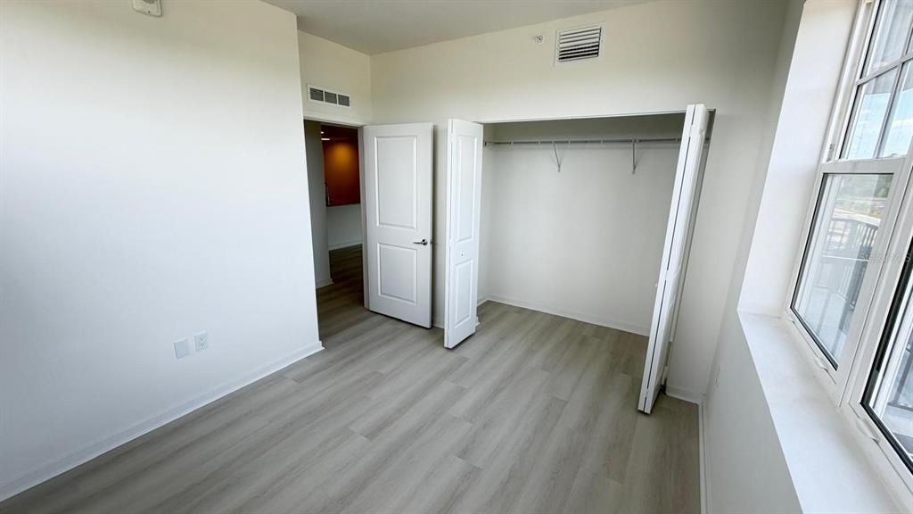 В аренду: $2,400 (3 спален, 2 ванн, 1085 Квадратных фут)