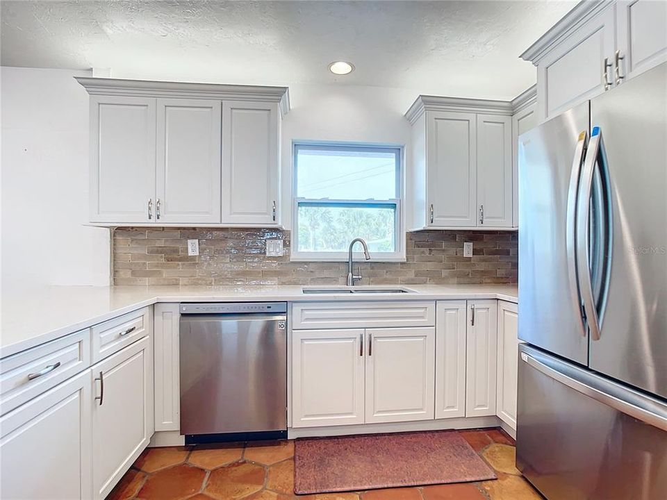 En Venta: $2,699,000 (6 camas, 5 baños, 3497 Pies cuadrados)