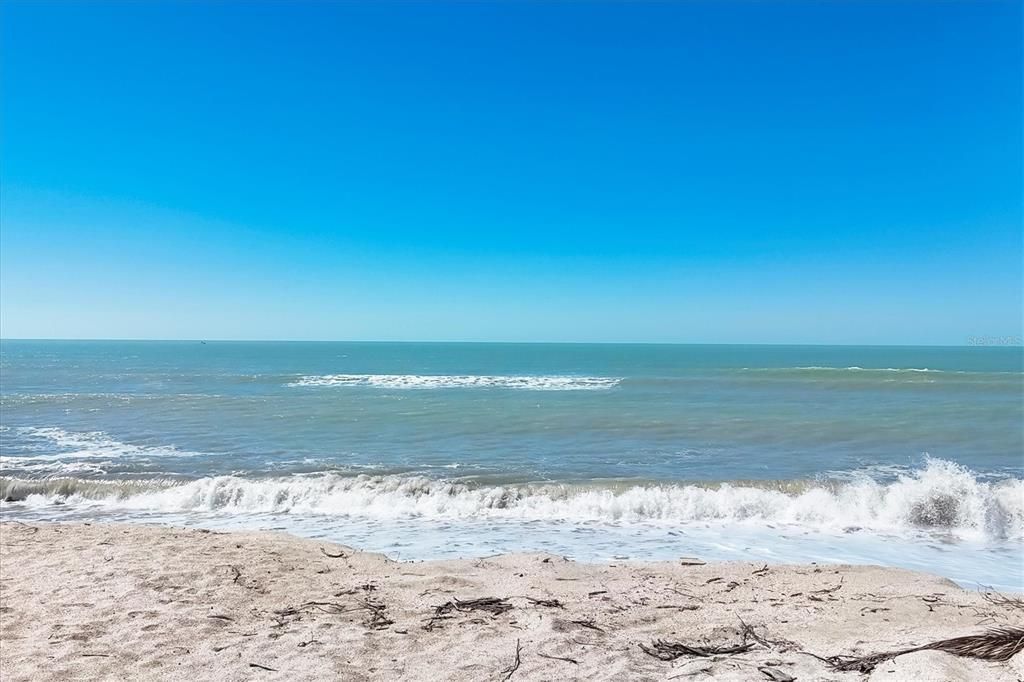 En Venta: $2,699,000 (6 camas, 5 baños, 3497 Pies cuadrados)