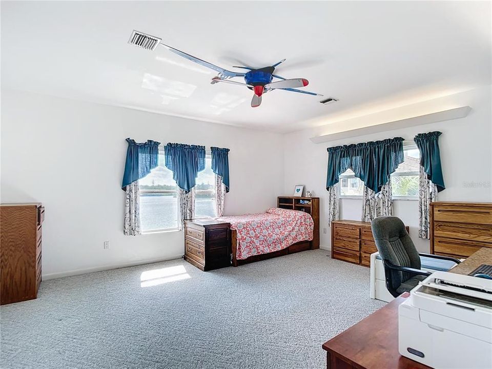 En Venta: $2,699,000 (6 camas, 5 baños, 3497 Pies cuadrados)