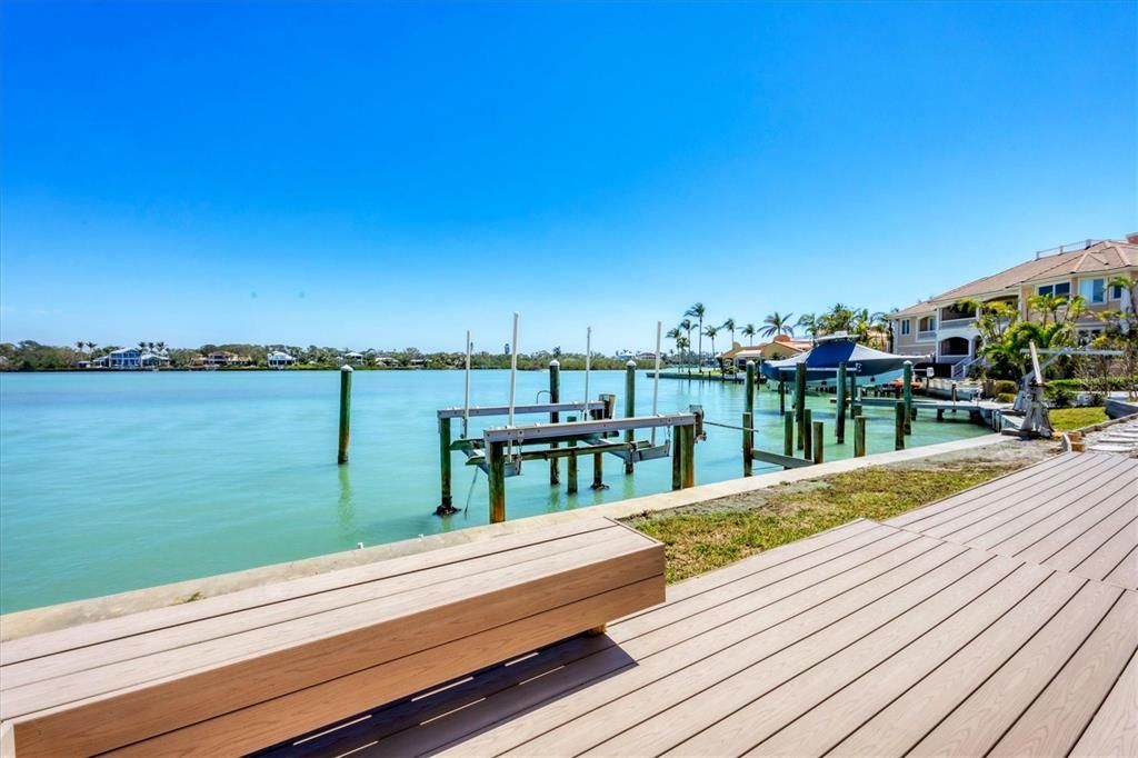 En Venta: $2,699,000 (6 camas, 5 baños, 3497 Pies cuadrados)