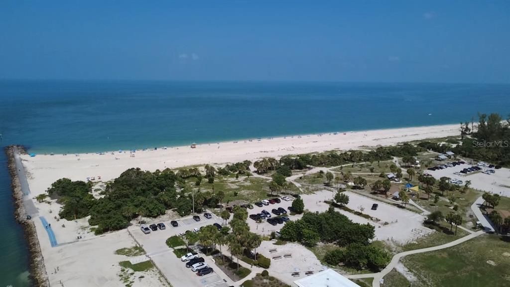 En Venta: $2,699,000 (6 camas, 5 baños, 3497 Pies cuadrados)