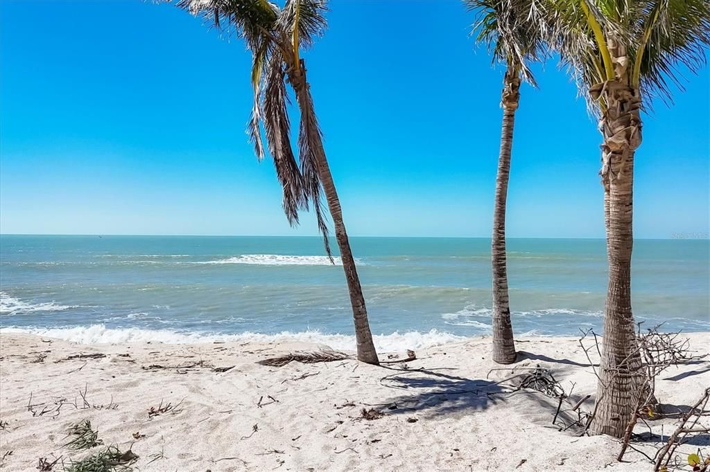 En Venta: $2,699,000 (6 camas, 5 baños, 3497 Pies cuadrados)