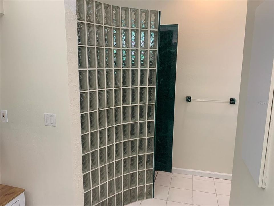 En Venta: $2,699,000 (6 camas, 5 baños, 3497 Pies cuadrados)