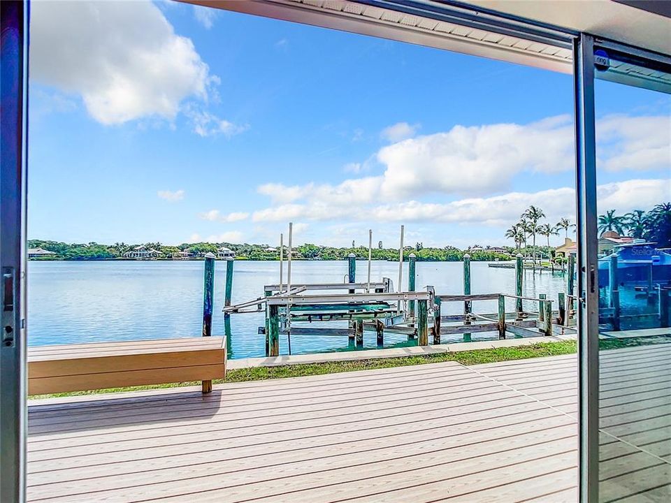 En Venta: $2,699,000 (6 camas, 5 baños, 3497 Pies cuadrados)