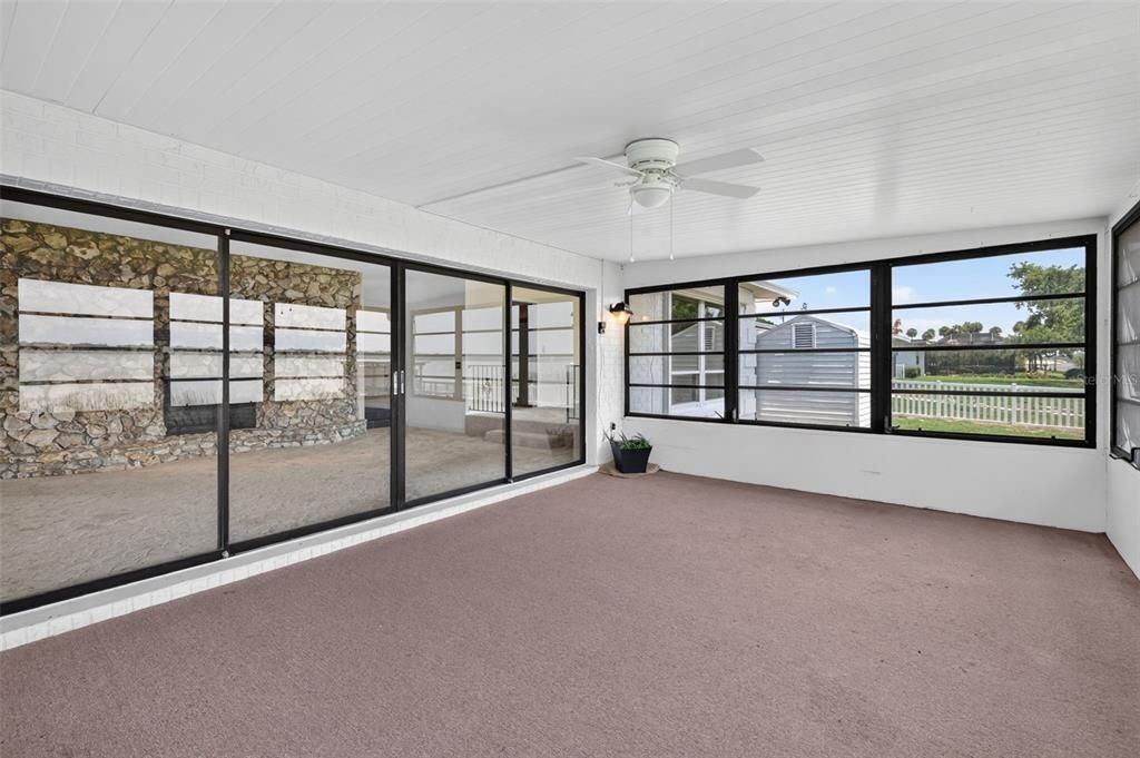 Activo con contrato: $396,900 (3 camas, 2 baños, 2100 Pies cuadrados)