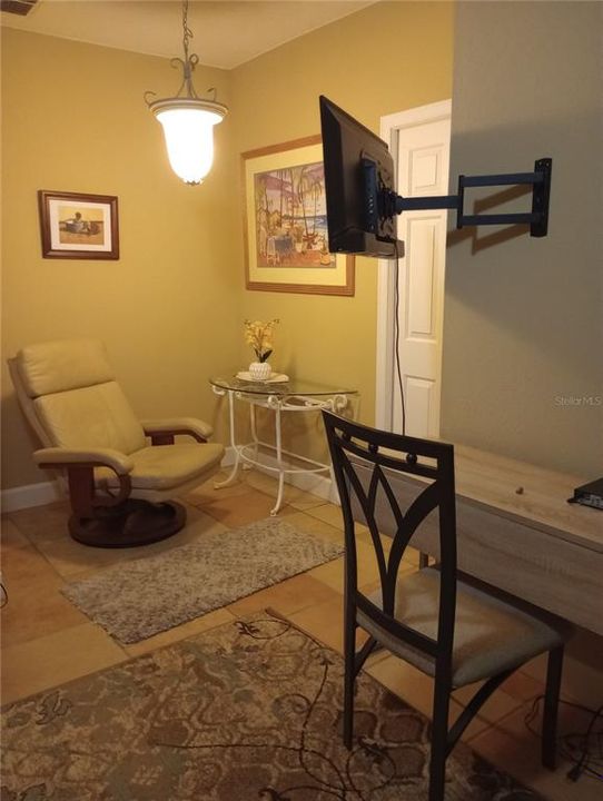 En Venta: $697,770 (4 camas, 3 baños, 2635 Pies cuadrados)