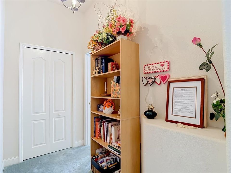 For Sale: $399,500 (3 beds, 3 baths, 2304 Square Feet)