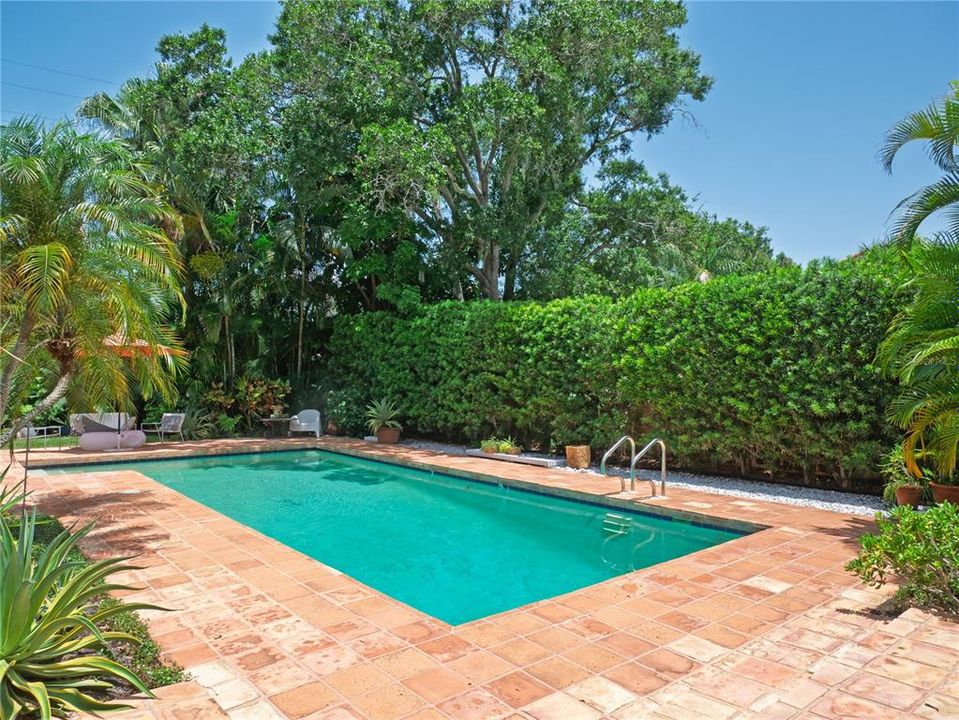 For Sale: $1,249,000 (5 beds, 4 baths, 4090 Square Feet)