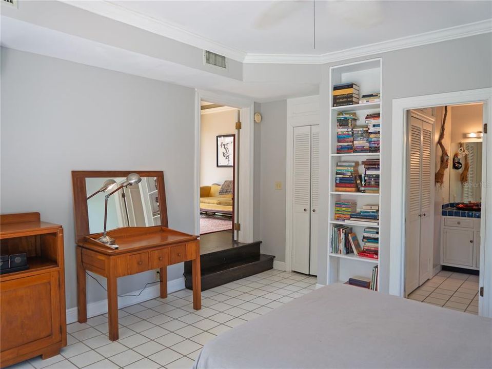 For Sale: $1,249,000 (5 beds, 4 baths, 4090 Square Feet)