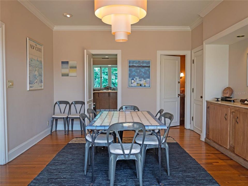 For Sale: $1,249,000 (5 beds, 4 baths, 4090 Square Feet)