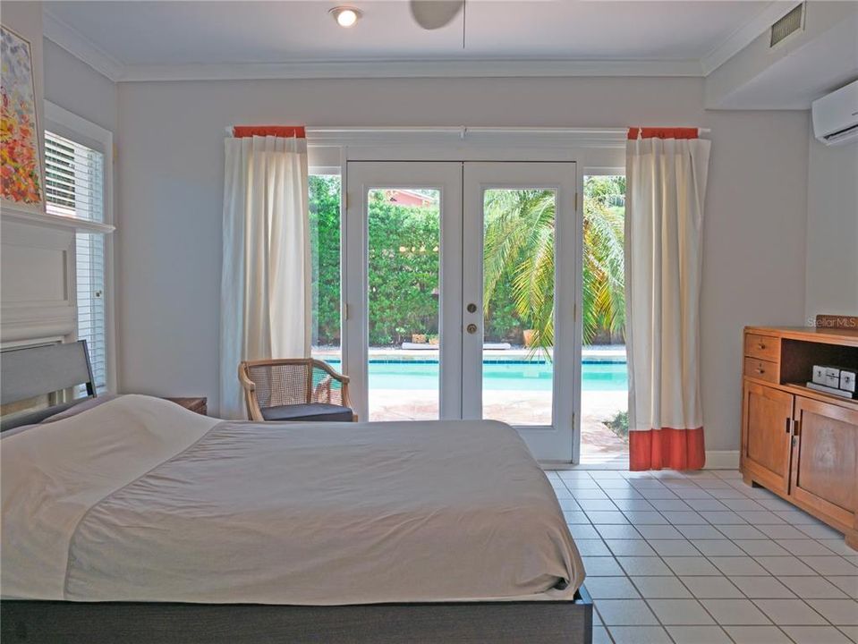 For Sale: $1,249,000 (5 beds, 4 baths, 4090 Square Feet)