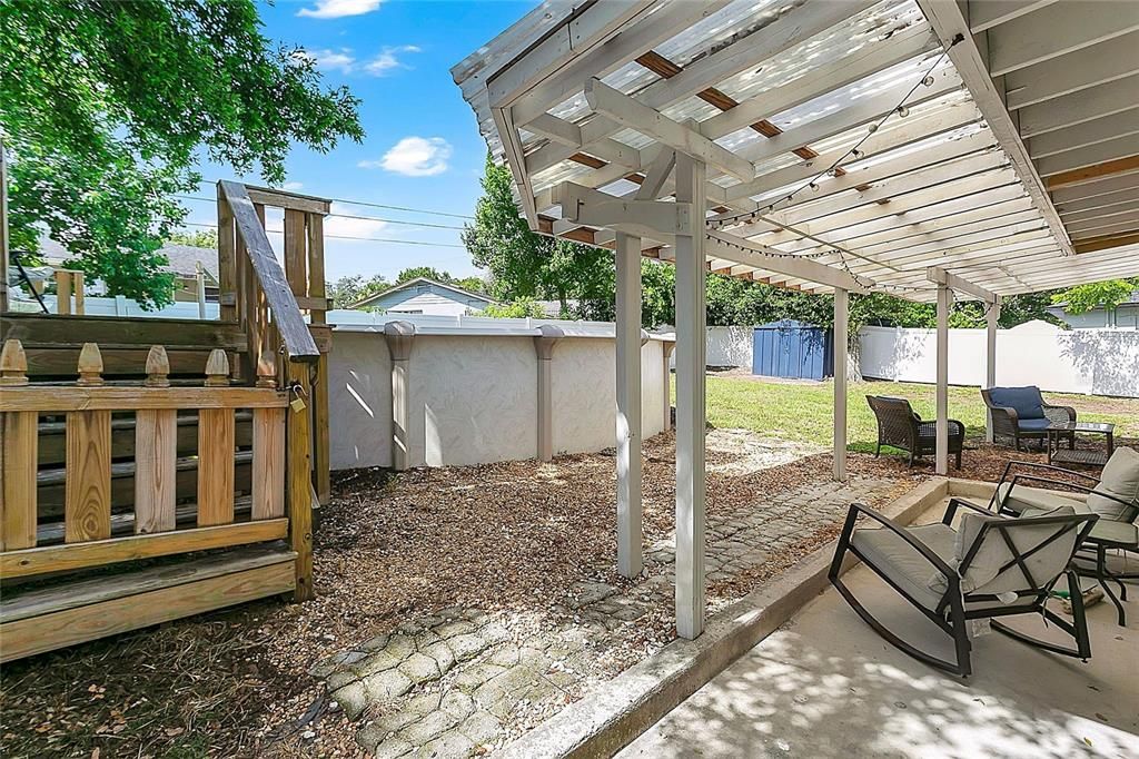 For Sale: $310,000 (3 beds, 2 baths, 1606 Square Feet)
