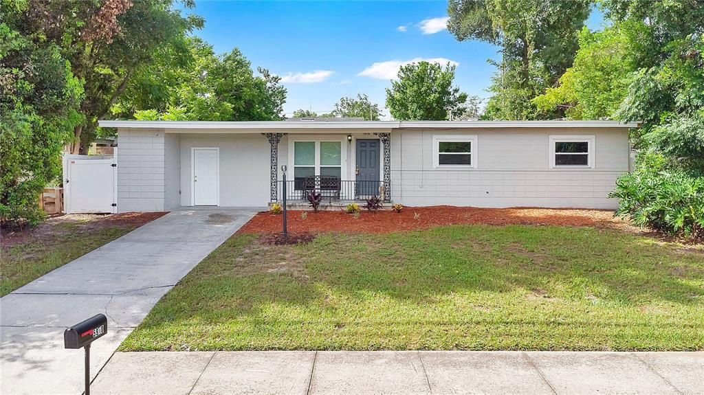 For Sale: $310,000 (3 beds, 2 baths, 1606 Square Feet)