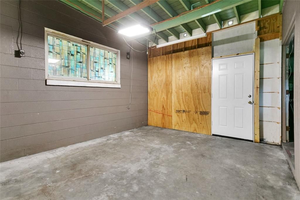 For Sale: $310,000 (3 beds, 2 baths, 1606 Square Feet)