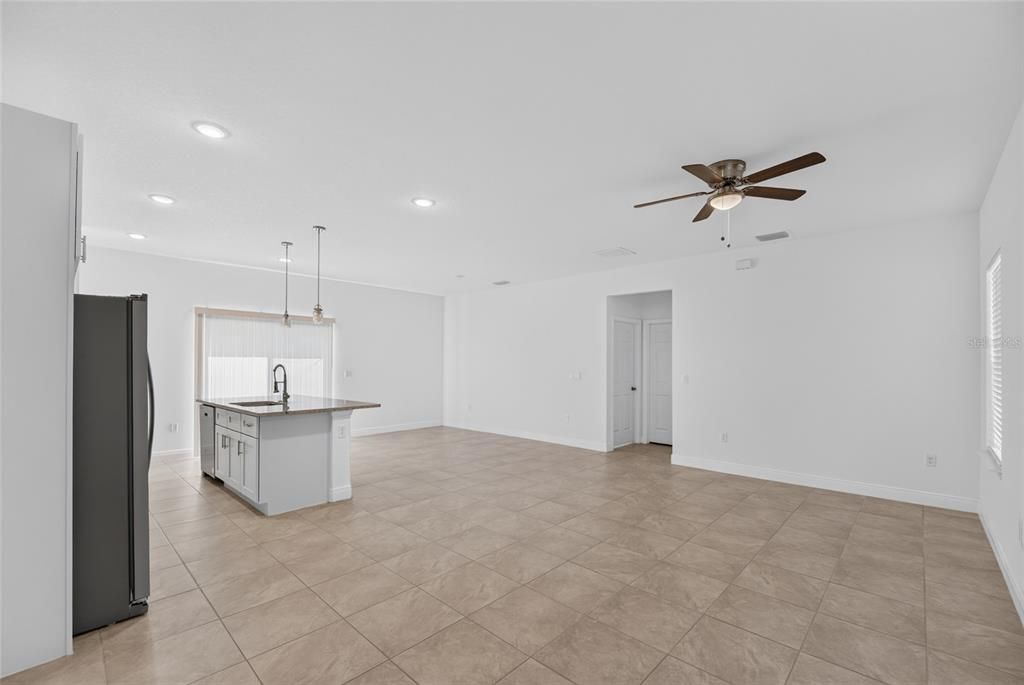 En Venta: $259,900 (3 camas, 2 baños, 1545 Pies cuadrados)