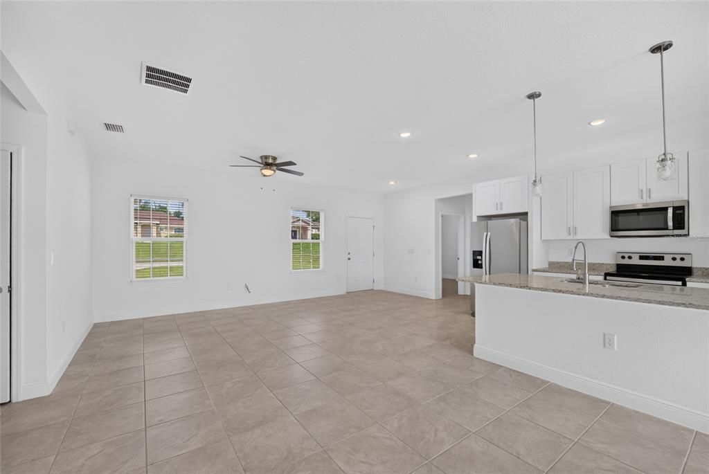 En Venta: $259,900 (3 camas, 2 baños, 1545 Pies cuadrados)