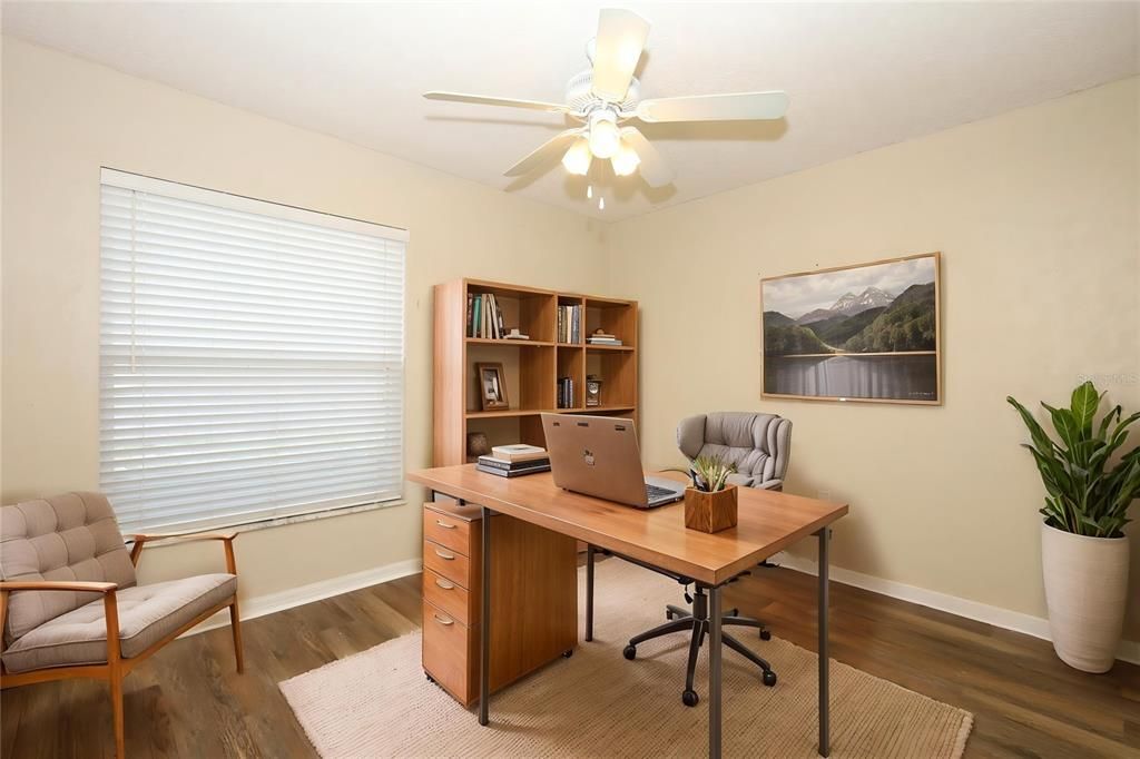 Activo con contrato: $299,990 (3 camas, 2 baños, 1524 Pies cuadrados)