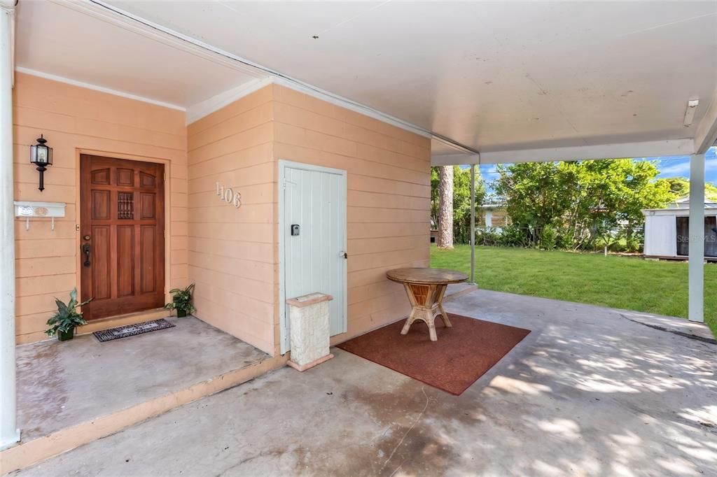 For Sale: $199,999 (3 beds, 2 baths, 1173 Square Feet)