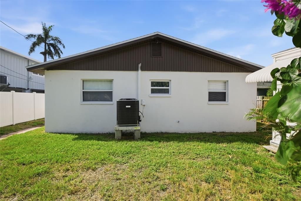 En Venta: $409,999 (3 camas, 2 baños, 1330 Pies cuadrados)