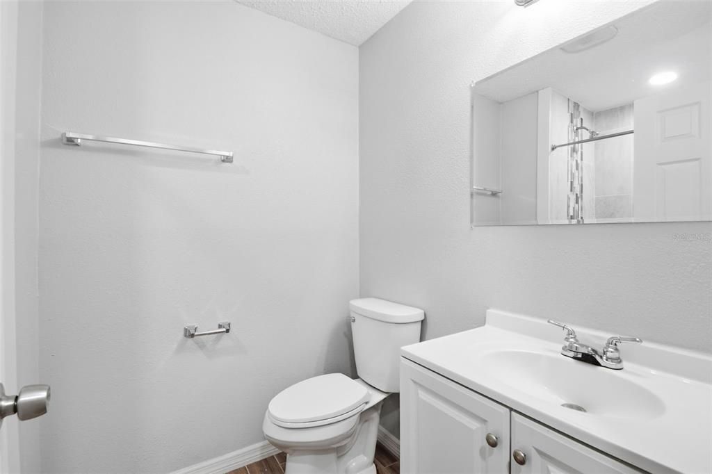 En Venta: $409,999 (3 camas, 2 baños, 1330 Pies cuadrados)
