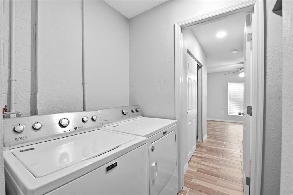 En Venta: $409,999 (3 camas, 2 baños, 1330 Pies cuadrados)