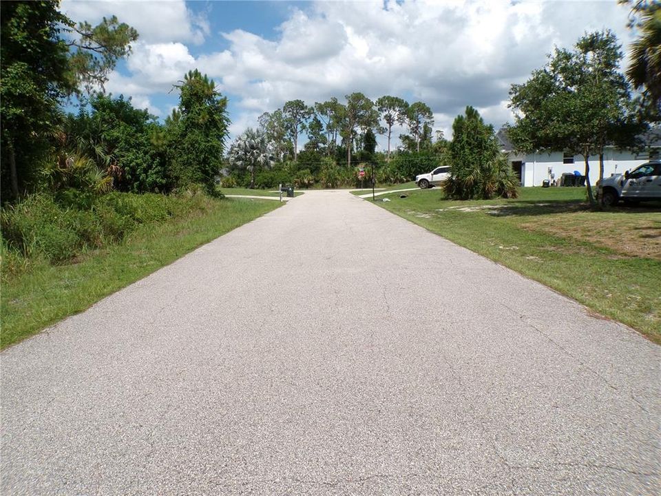 待售: $22,990 (0.22 acres)
