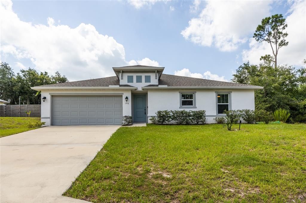 For Sale: $344,900 (4 beds, 2 baths, 1652 Square Feet)