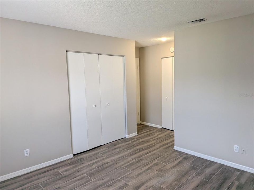 For Rent: $1,200 (2 beds, 2 baths, 899 Square Feet)