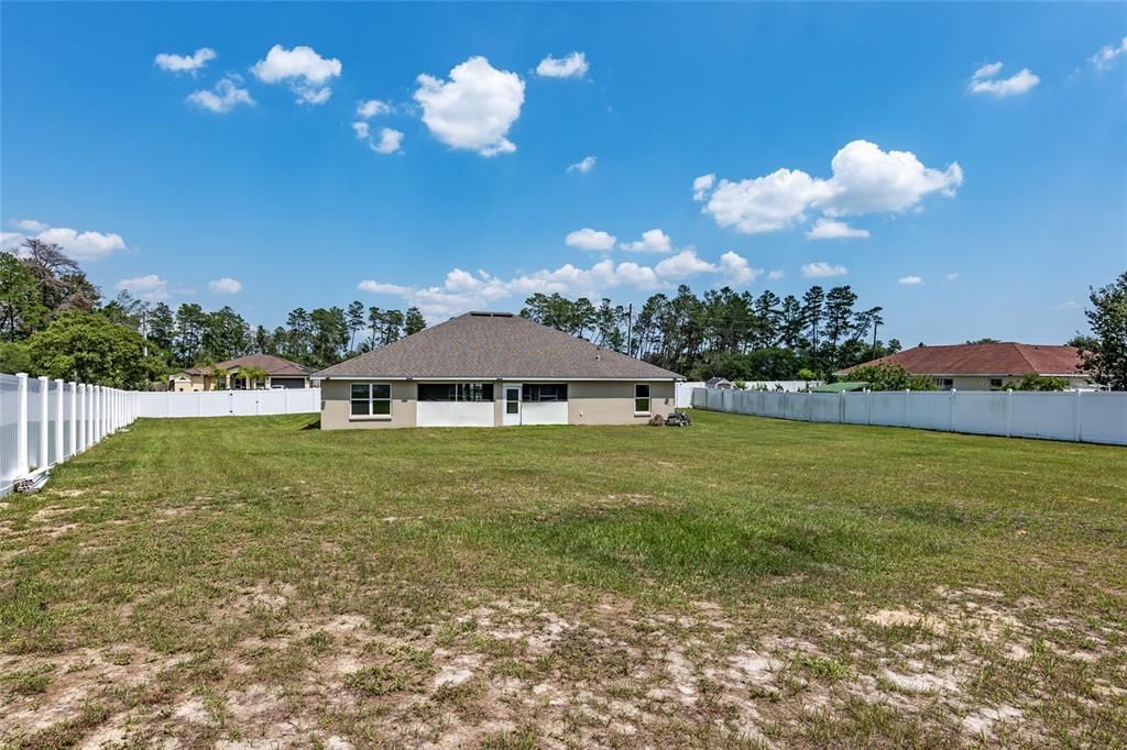 En Venta: $449,000 (4 camas, 3 baños, 2591 Pies cuadrados)
