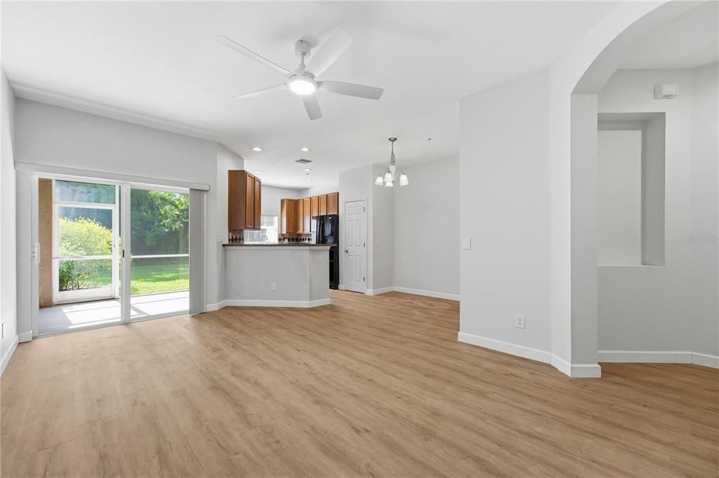 В аренду: $2,500 (3 спален, 2 ванн, 1575 Квадратных фут)