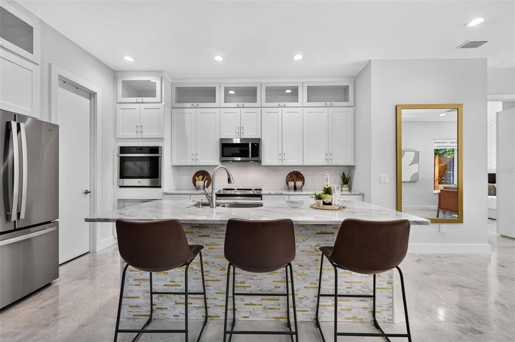 For Sale: $975,000 (4 beds, 3 baths, 3070 Square Feet)