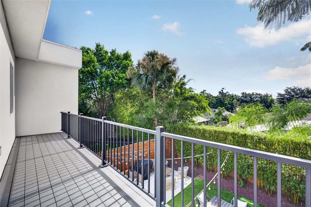 For Sale: $975,000 (4 beds, 3 baths, 3070 Square Feet)