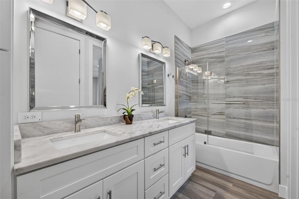For Sale: $975,000 (4 beds, 3 baths, 3070 Square Feet)
