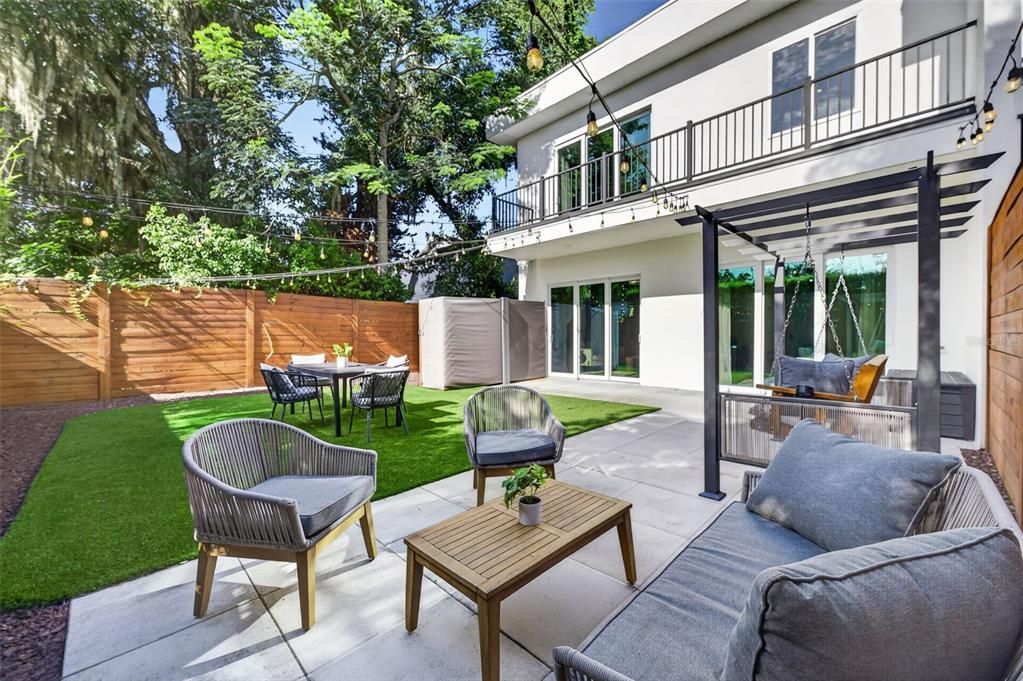 For Sale: $975,000 (4 beds, 3 baths, 3070 Square Feet)