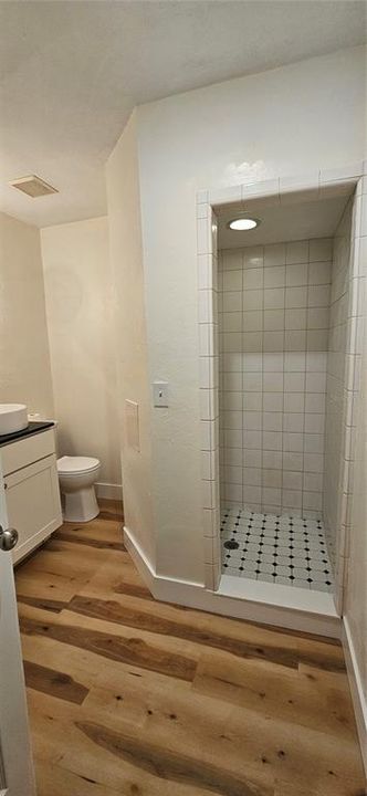 En Venta: $299,900 (3 camas, 2 baños, 1539 Pies cuadrados)