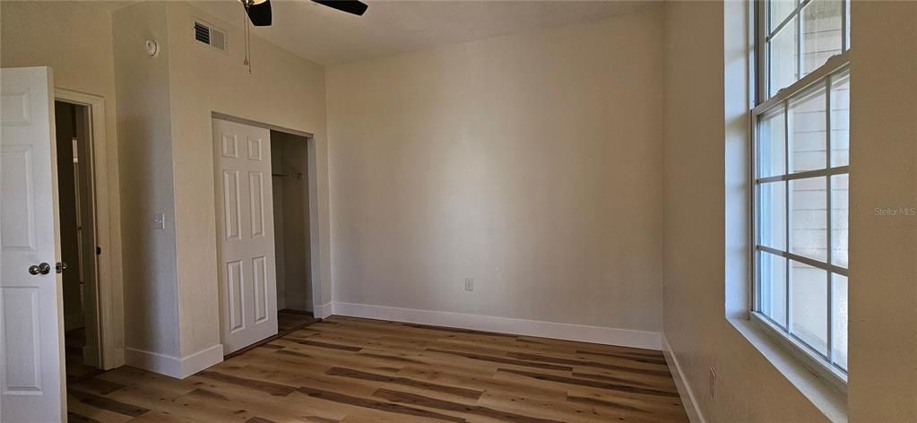 En Venta: $299,900 (3 camas, 2 baños, 1539 Pies cuadrados)