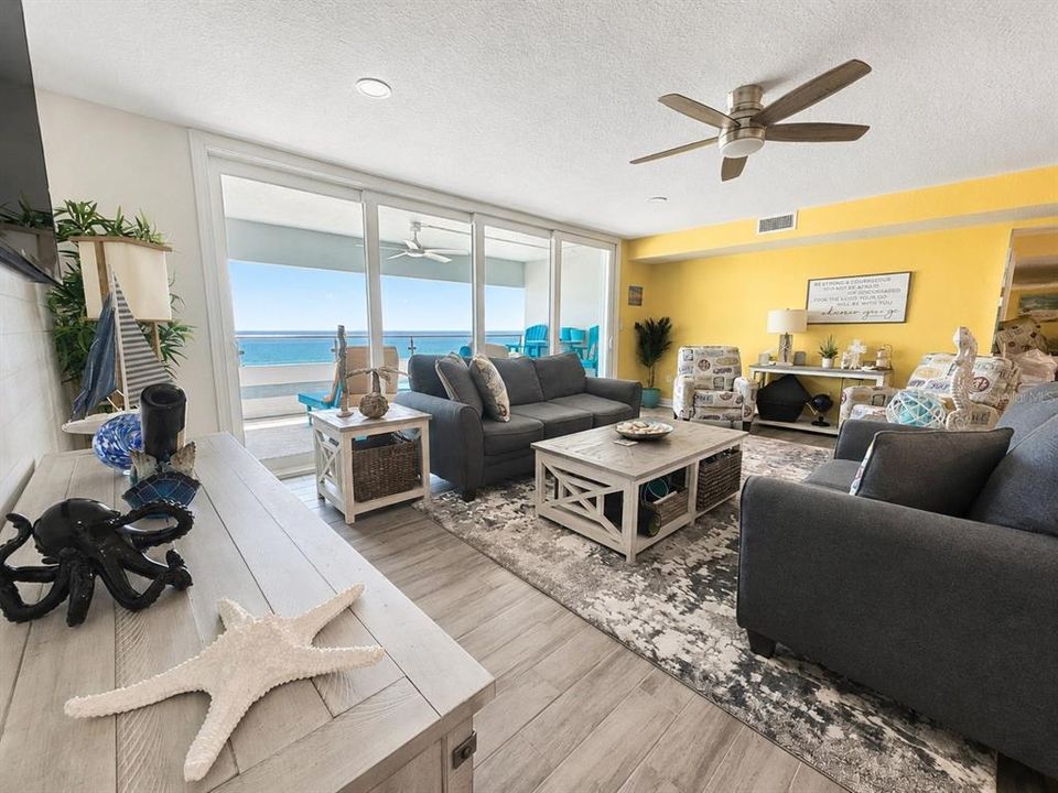 For Rent: $8,500 (3 beds, 2 baths, 2100 Square Feet)