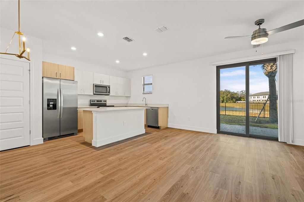 For Rent: $2,947 (4 beds, 3 baths, 1848 Square Feet)