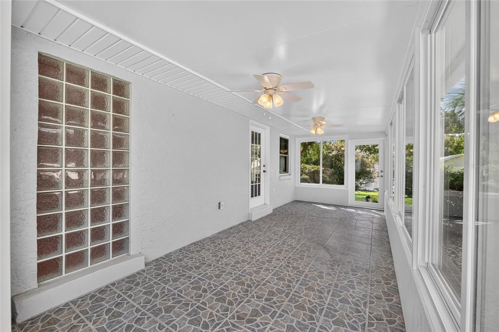 For Sale: $219,000 (2 beds, 2 baths, 1770 Square Feet)