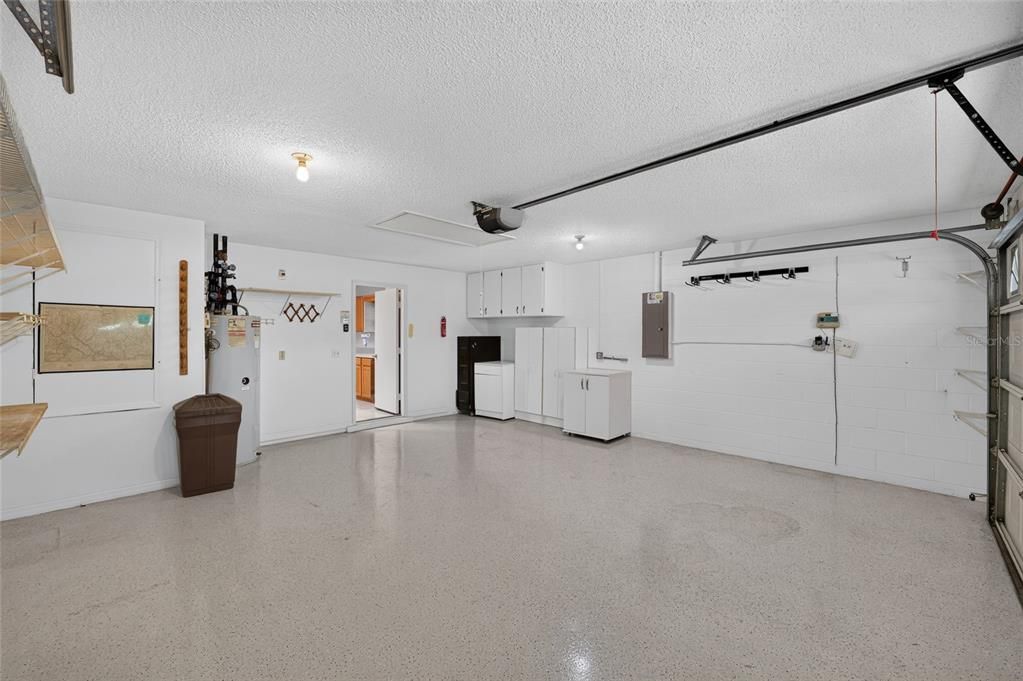 For Sale: $219,000 (2 beds, 2 baths, 1770 Square Feet)