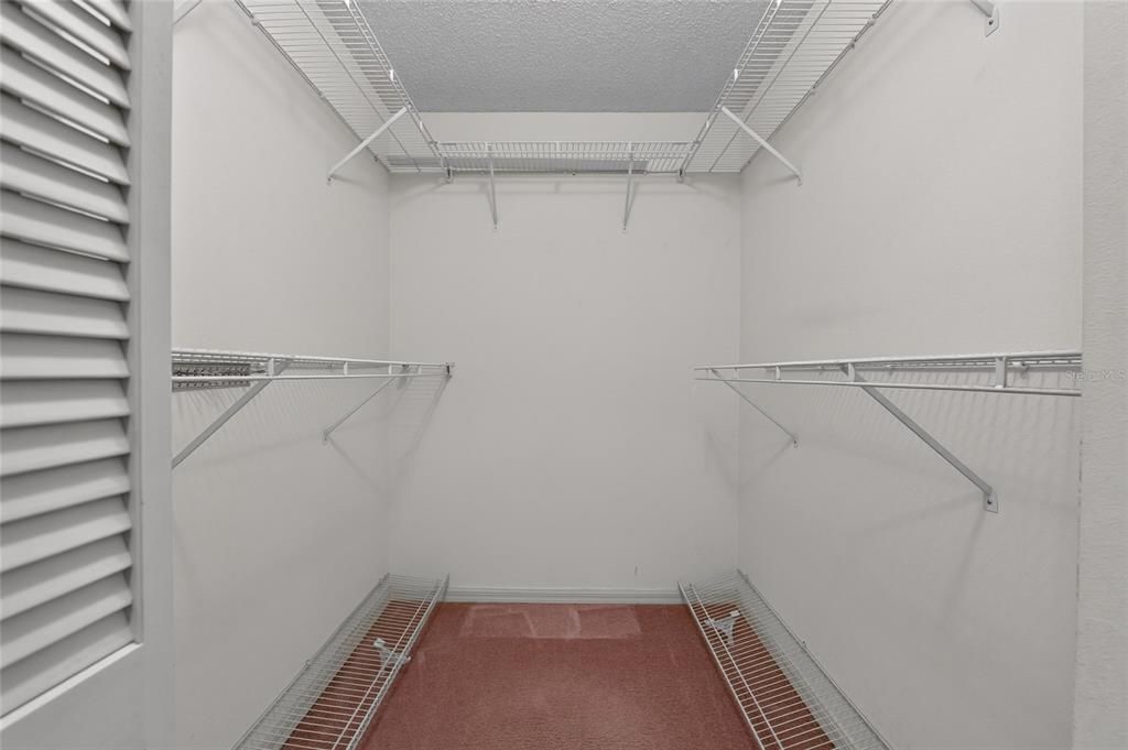 For Sale: $219,000 (2 beds, 2 baths, 1770 Square Feet)