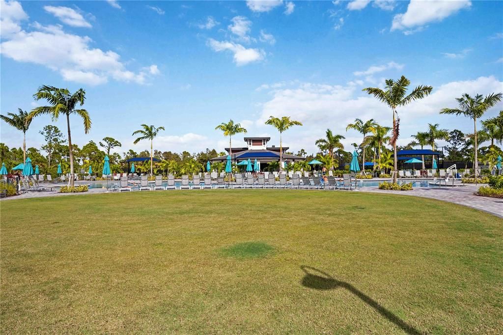 En Venta: $729,000 (3 camas, 2 baños, 2078 Pies cuadrados)