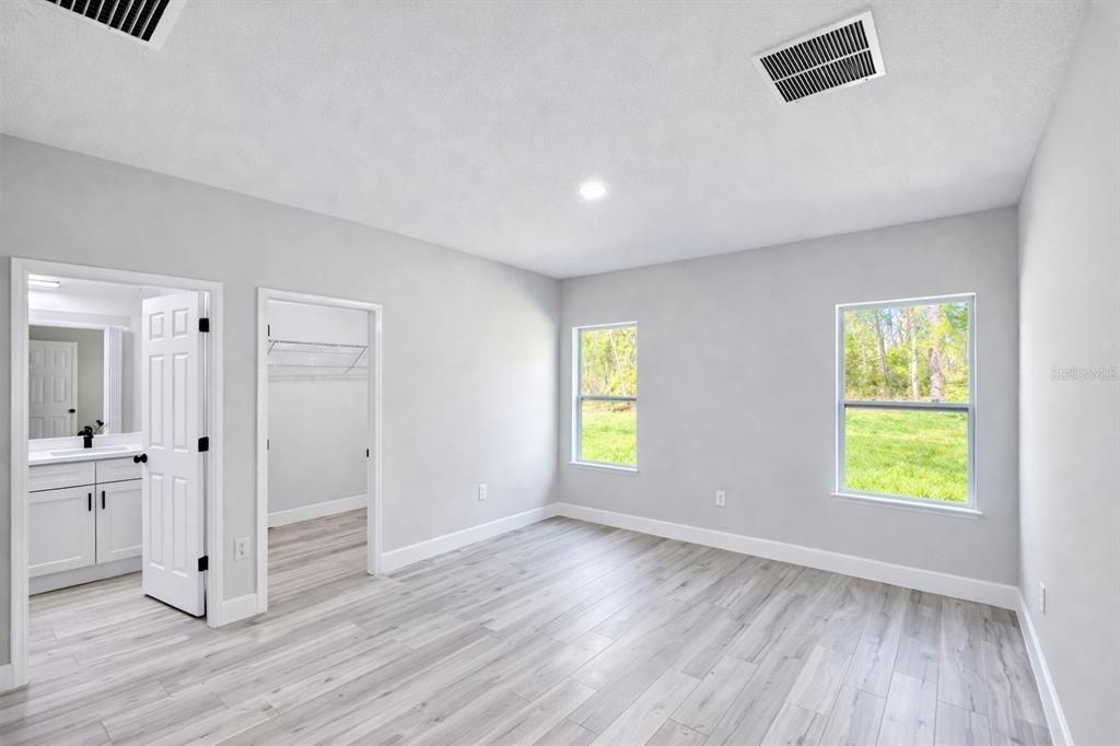 En Venta: $264,990 (3 camas, 2 baños, 1529 Pies cuadrados)