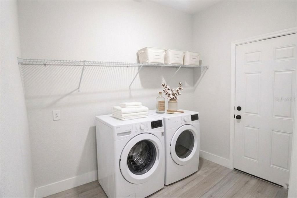 En Venta: $264,990 (3 camas, 2 baños, 1529 Pies cuadrados)