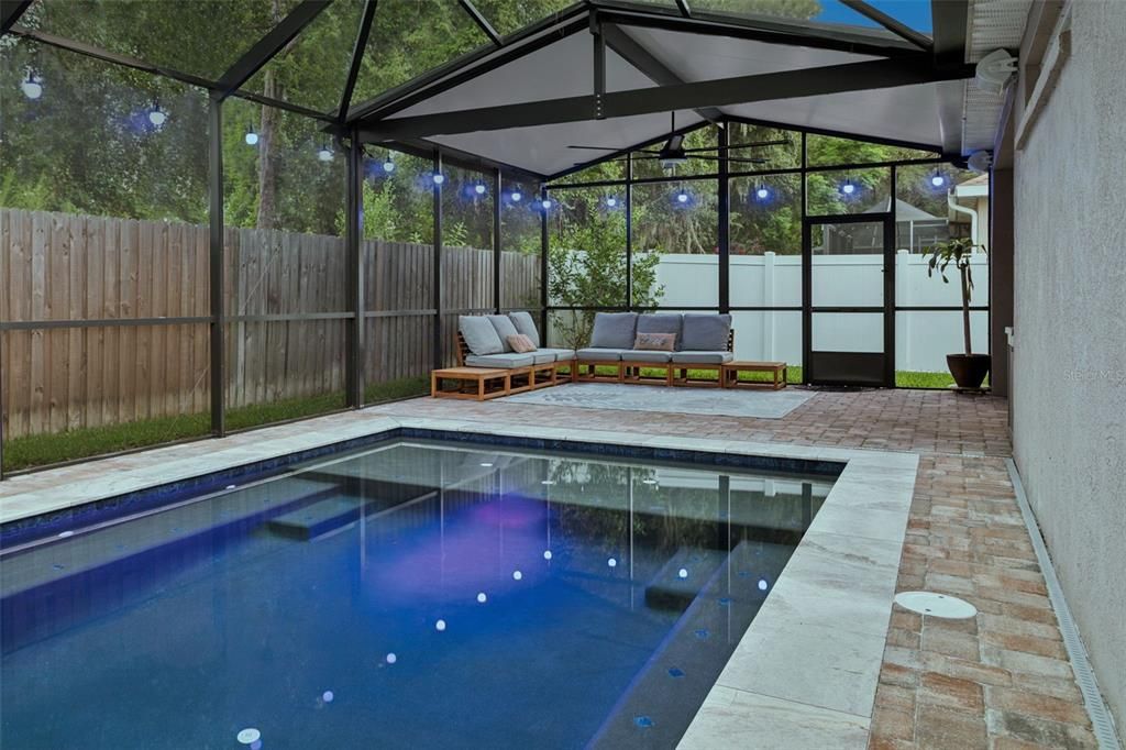 For Sale: $489,900 (4 beds, 2 baths, 2117 Square Feet)