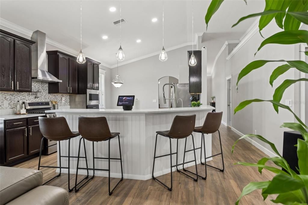 For Sale: $489,900 (4 beds, 2 baths, 2117 Square Feet)
