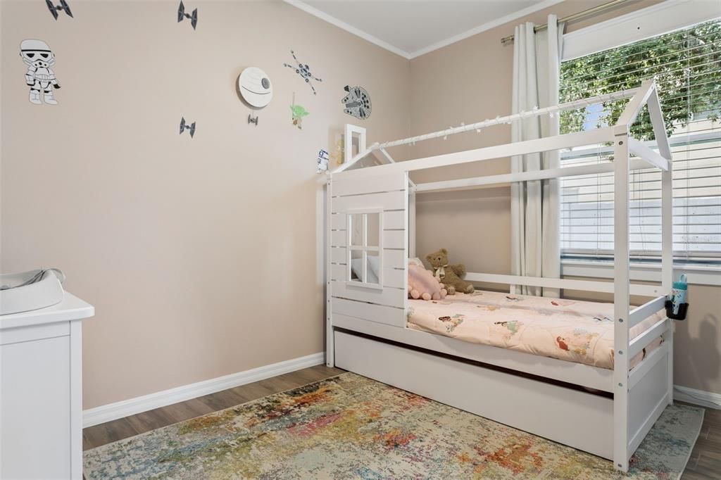 For Sale: $489,900 (4 beds, 2 baths, 2117 Square Feet)